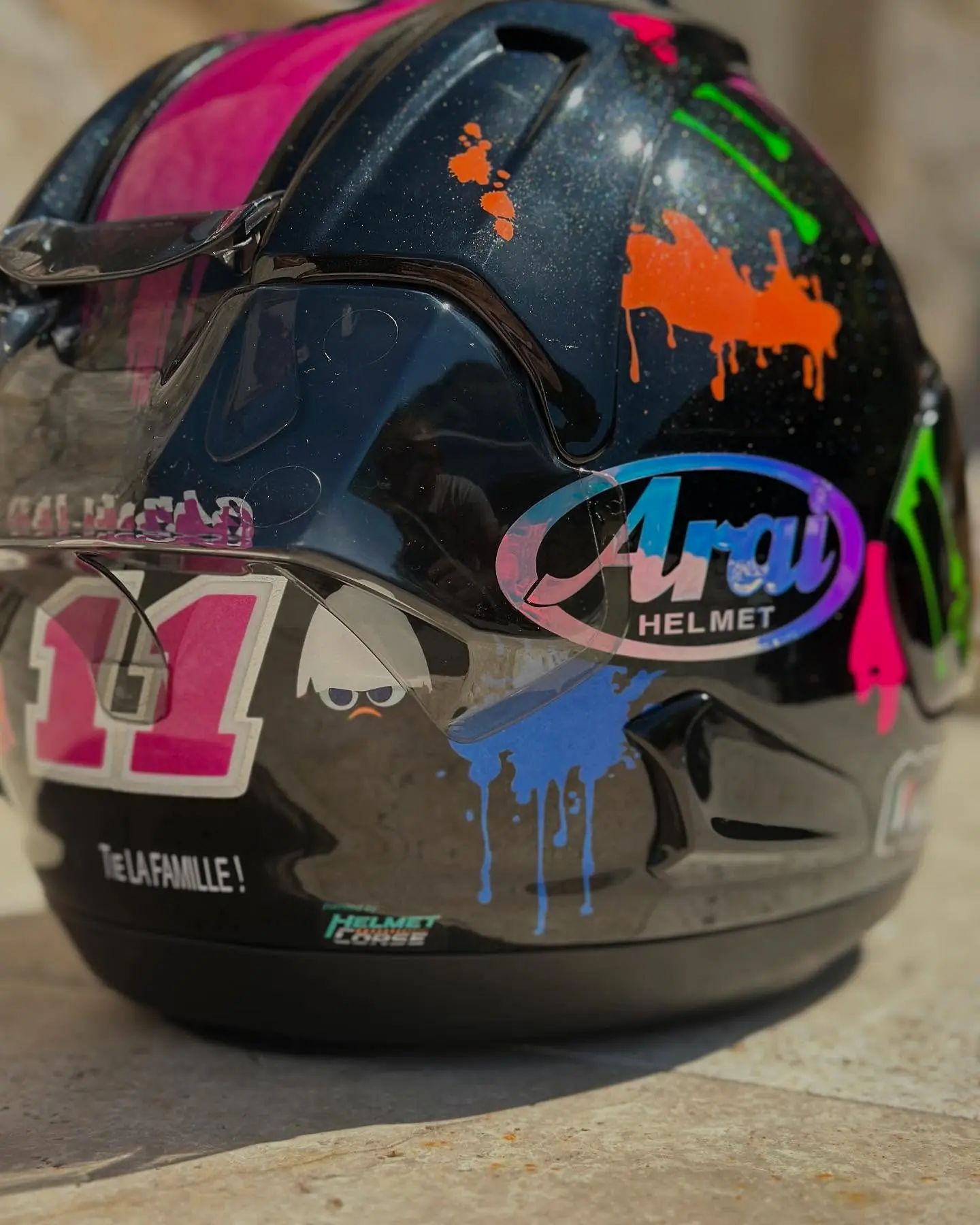 Détail du dessus du casque Arai Color Splash