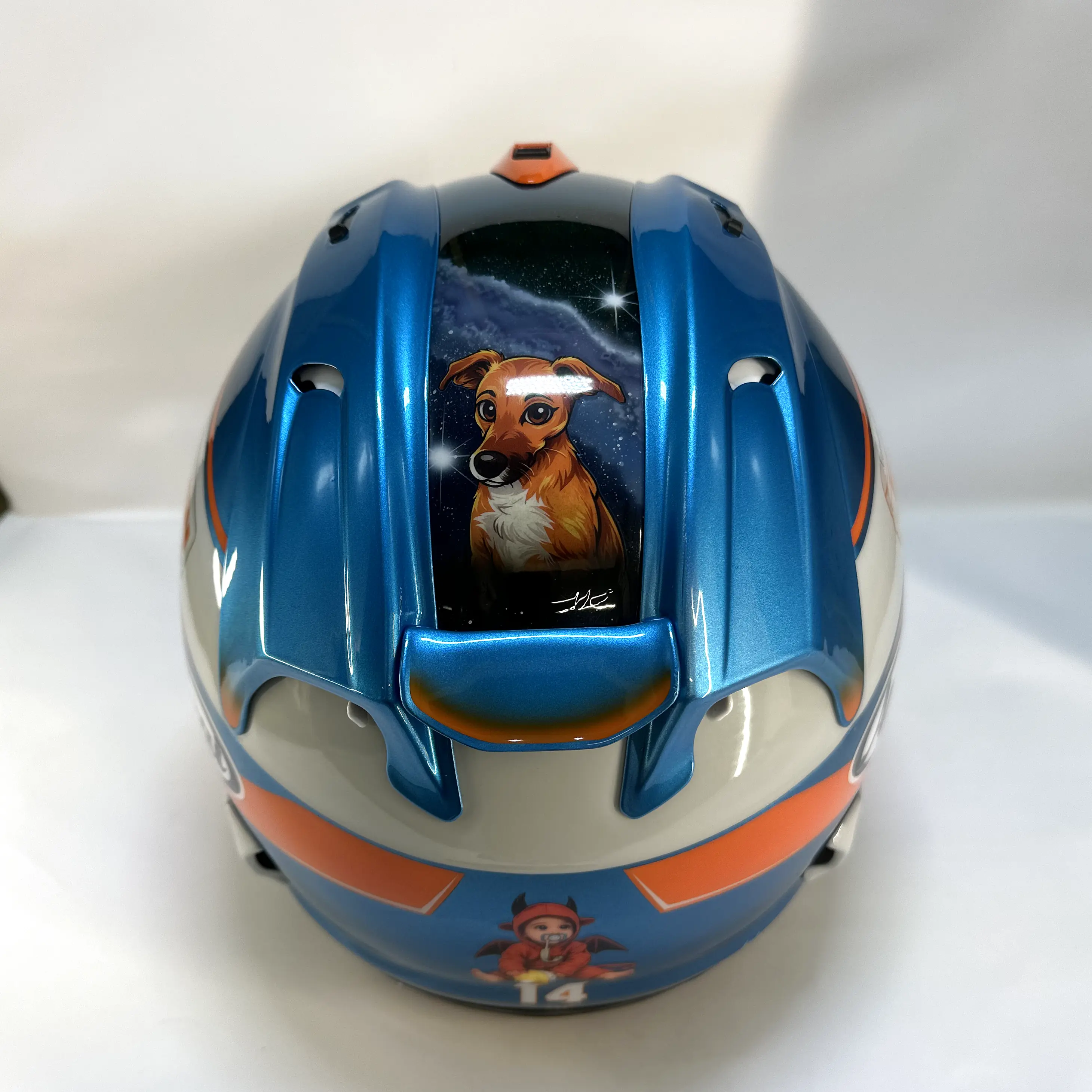 Vue du dessus du casque Arai Pietri Distribution